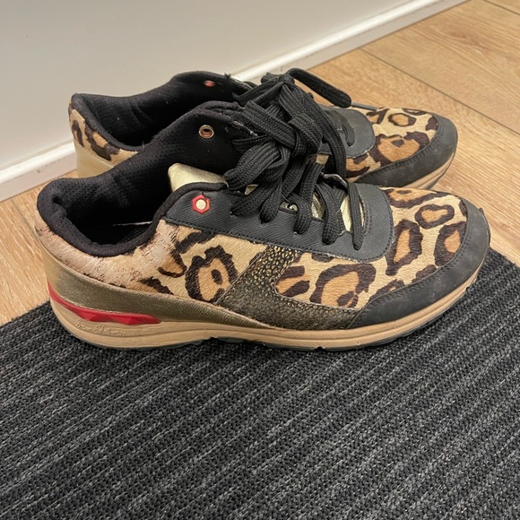 Sam Edelman leopard sneakers - Picture 2 of 5